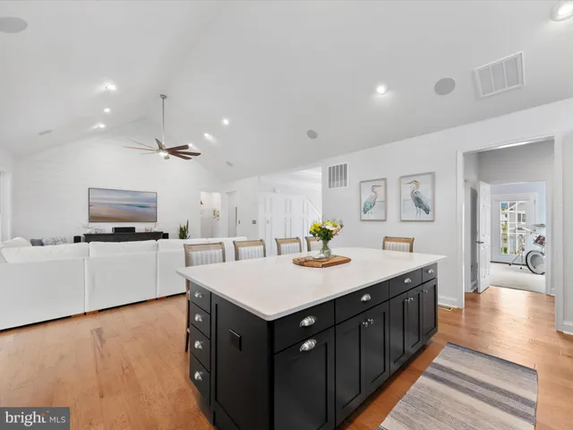 $1,890,000 | 32046 Baywind Walk, Selbyville, DE 19975