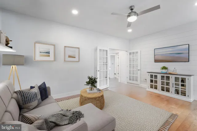 $1,890,000 | 32046 Baywind Walk, Selbyville, DE 19975