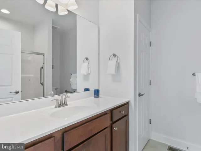 $1,890,000 | 32046 Baywind Walk, Selbyville, DE 19975