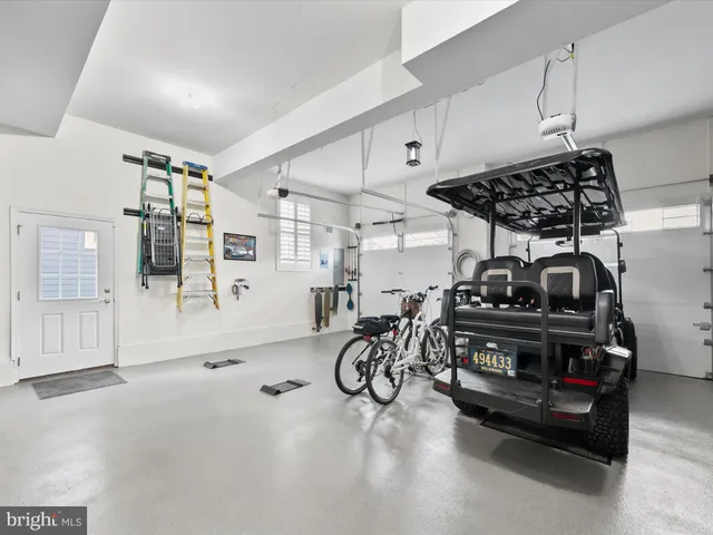 $1,890,000 | 32046 Baywind Walk, Selbyville, DE 19975