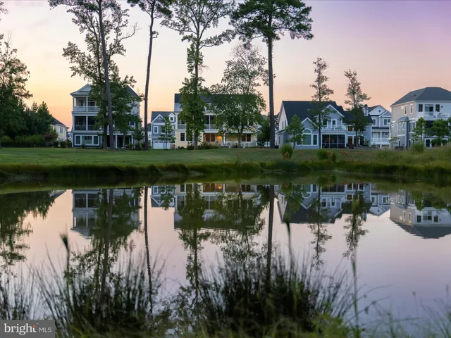 $1,890,000 | 32046 Baywind Walk, Selbyville, DE 19975
