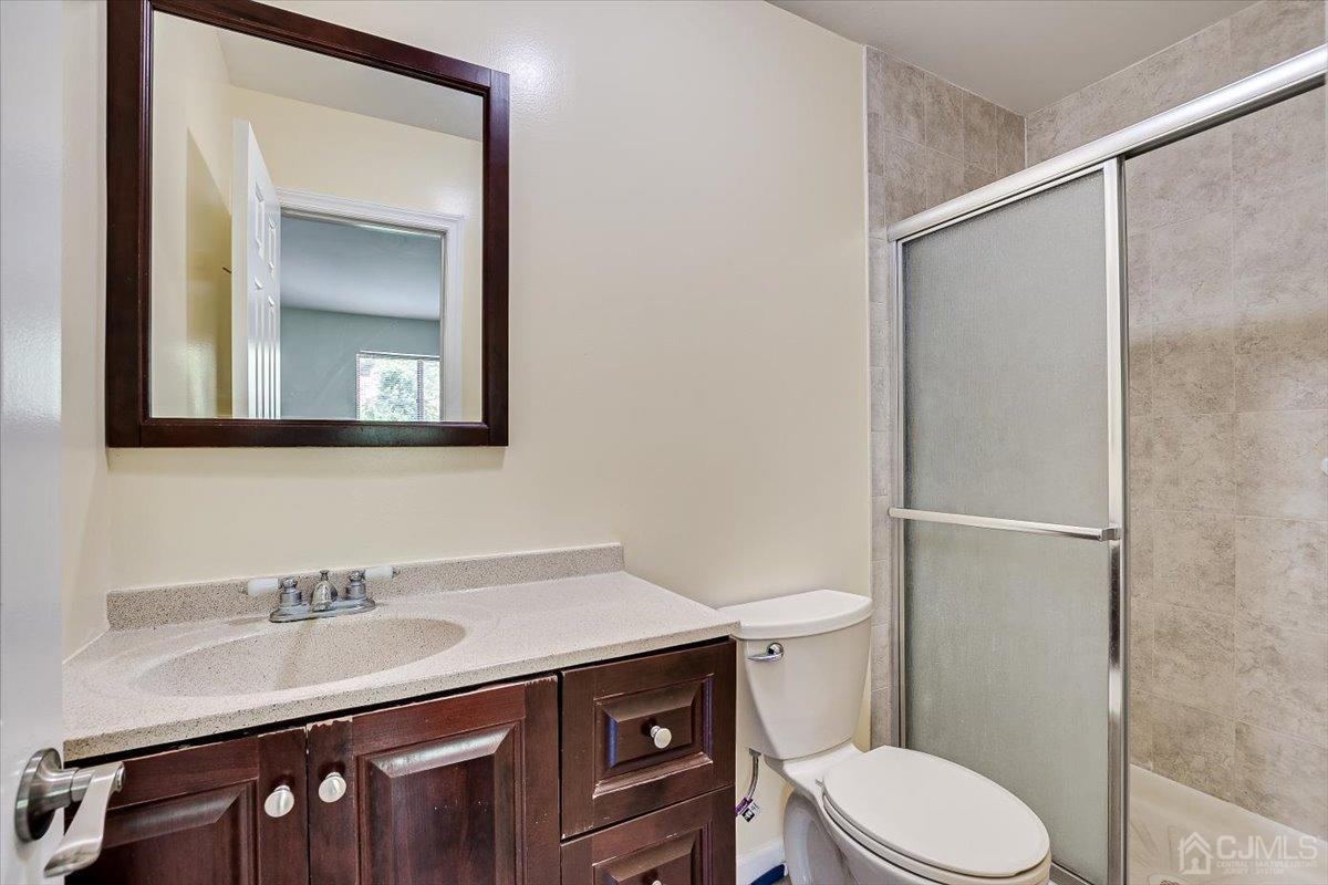 11 Tulip Court Edison, NJ 08820 - Photo 30 of 47