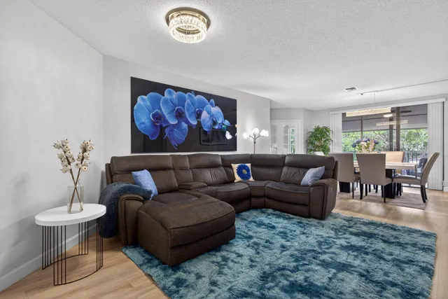 $329,000 | 4450 Northwest 30th Street, Unit 218, Coconut Creek, FL 33066