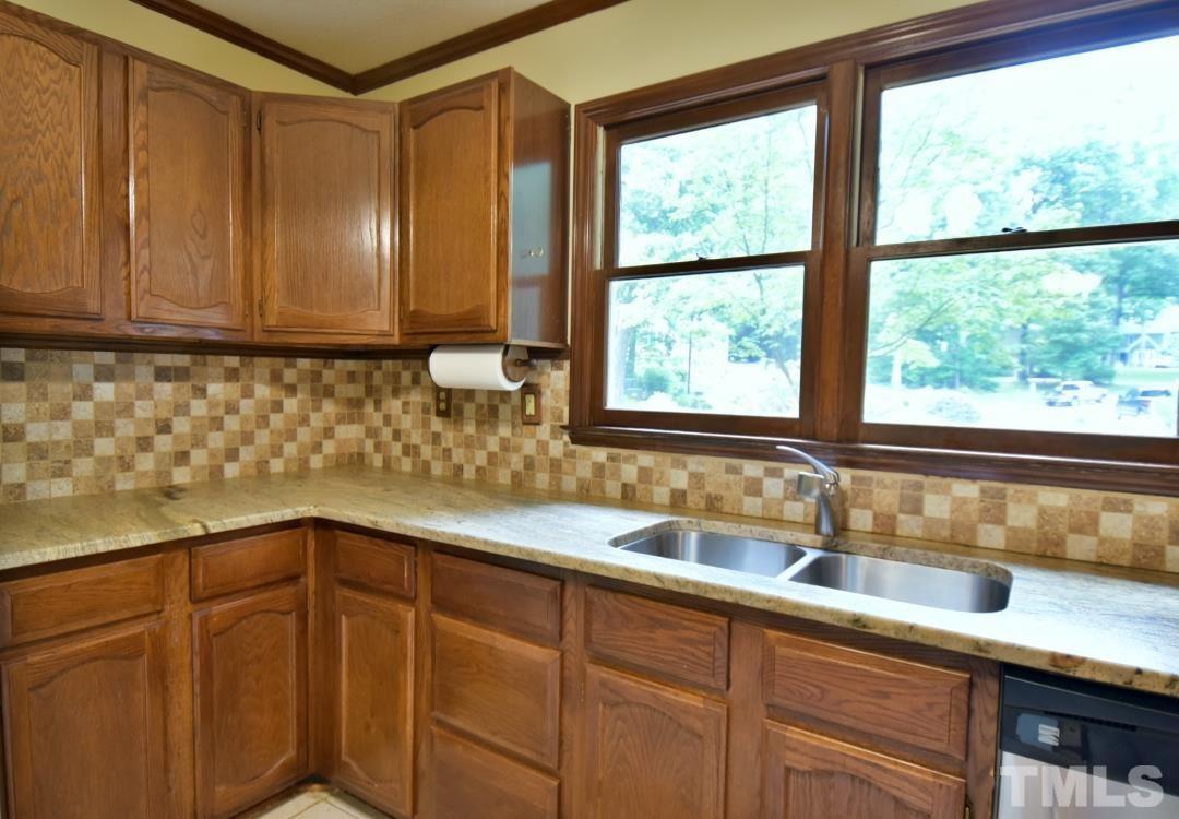 105 Firewood Circle Raleigh, NC 27607 - Photo 8 of 29