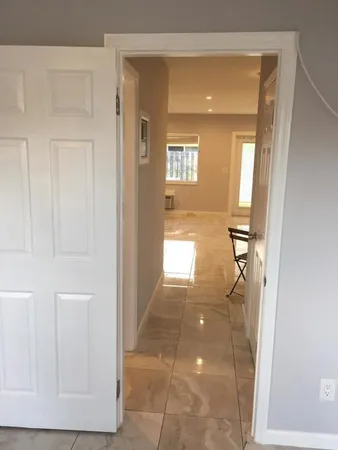 $1,500 | 301 East McNab Road, Unit 103, Pompano Beach, FL 33060