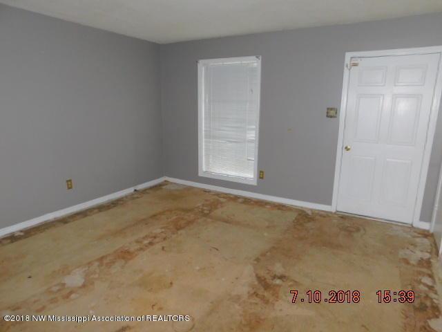 7581 Rockingham Drive Southaven, MS 38671 - Photo 5 of 11 DSCN7992