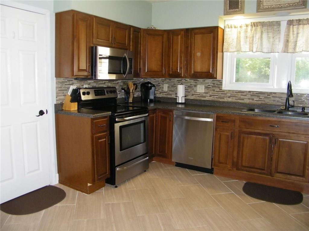 3095 Carr Hill Road Columbus, IN 47201 - Photo 11 of 24 Gallery Image 11