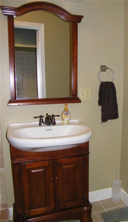 3095 Carr Hill Road Columbus, IN 47201 - Photo 19 of 24 Gallery Image 19
