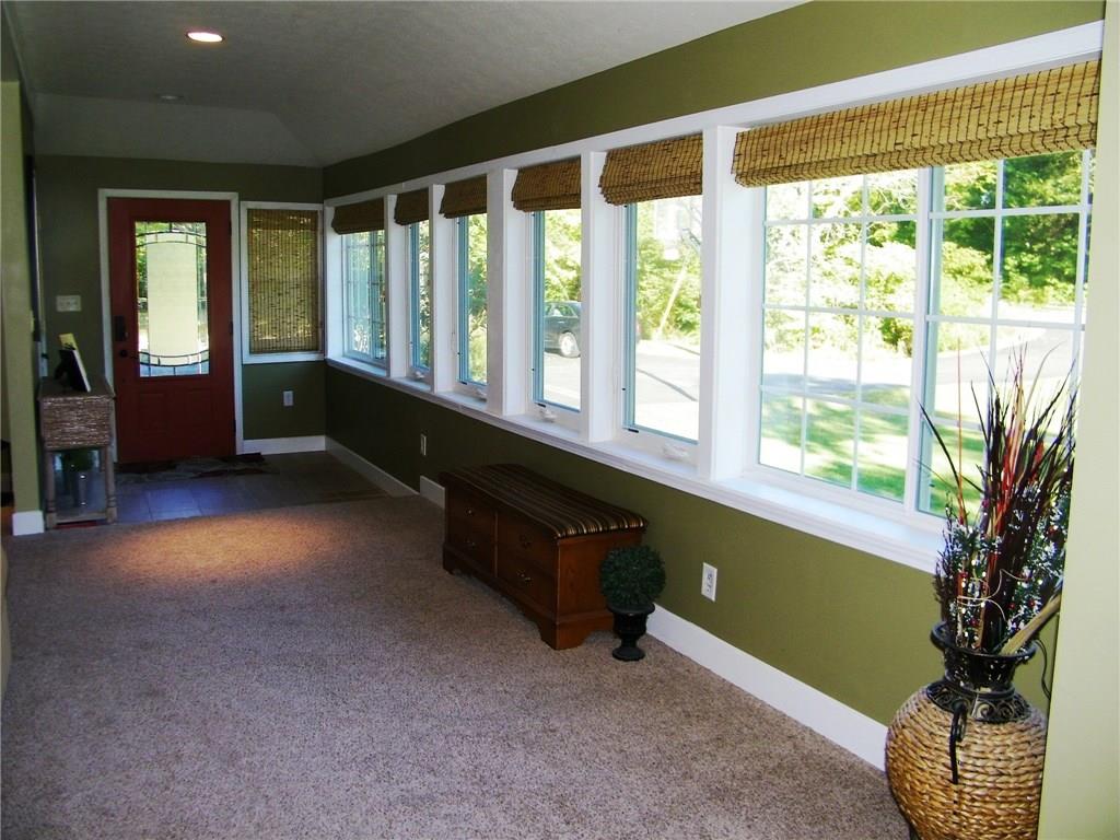 3095 Carr Hill Road Columbus, IN 47201 - Photo 8 of 24 Gallery Image 8