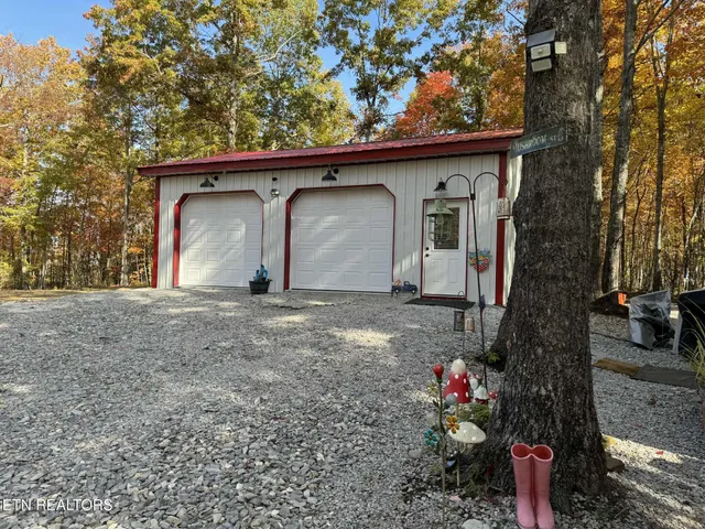 $199,900 | 295 Big Piney Loop, Wilder, TN 38589