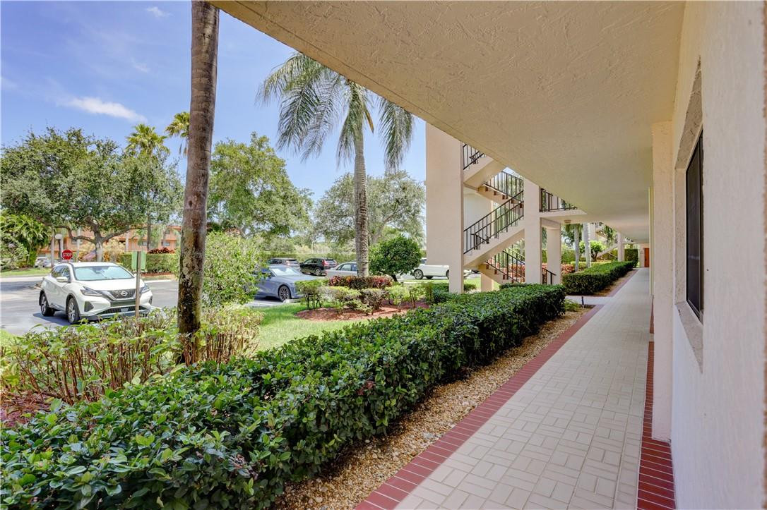 15075 Witney Road, Unit 107 Delray Beach, FL 33484 - Photo 32 of 42 Photo 32