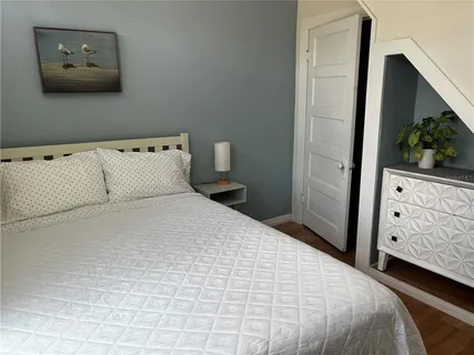 $999,500 | 945 11th Street North, St. Petersburg, FL 33705