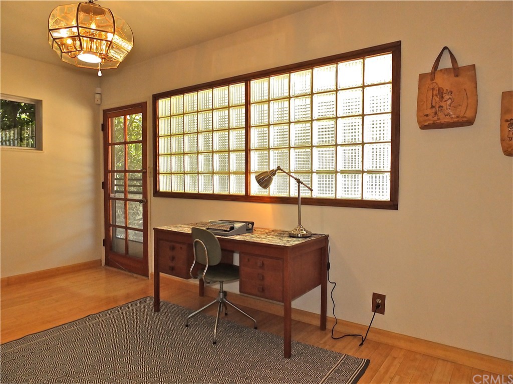 2256 Faust Avenue Long Beach, CA 90815 - Photo 16 of 58