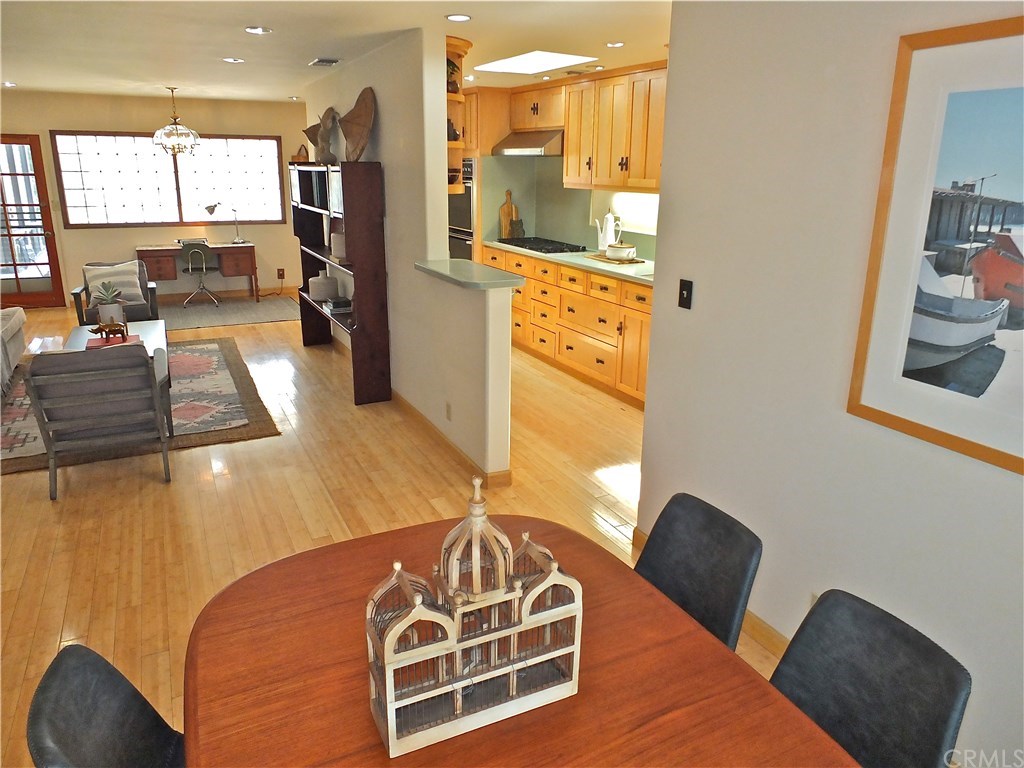 2256 Faust Avenue Long Beach, CA 90815 - Photo 8 of 58