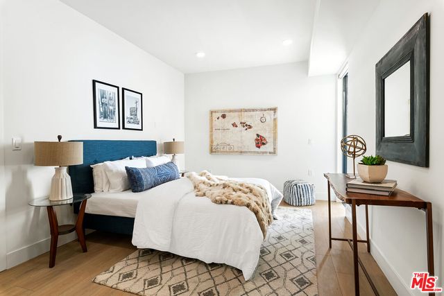 $10,000 | 3651 Regal Place, Unit 303, Los Angeles, CA 90068