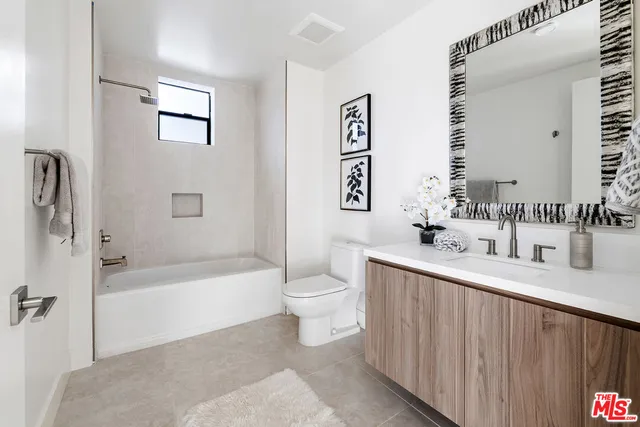 $10,000 | 3651 Regal Place, Unit 303, Los Angeles, CA 90068