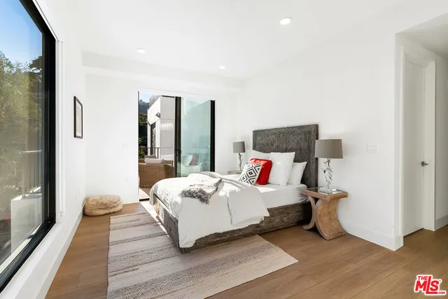 $10,000 | 3651 Regal Place, Unit 303, Los Angeles, CA 90068