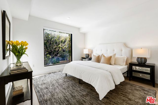 $10,000 | 3651 Regal Place, Unit 303, Los Angeles, CA 90068