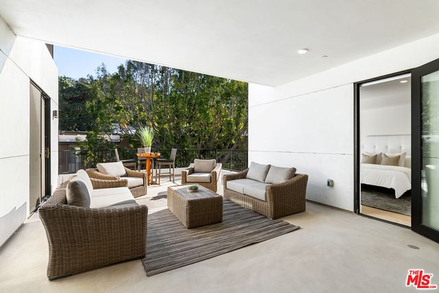 $10,000 | 3651 Regal Place, Unit 303, Los Angeles, CA 90068