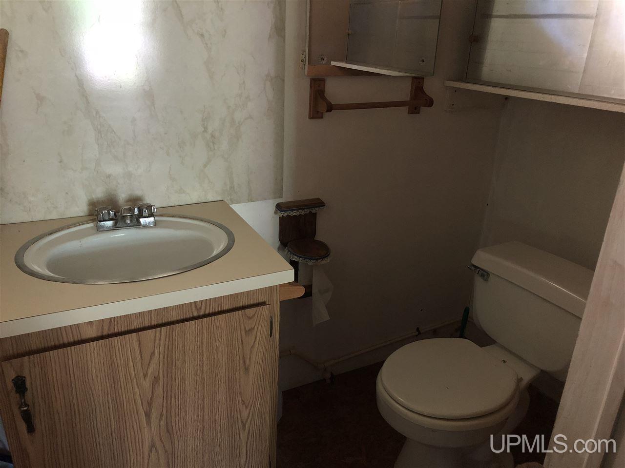 2353 Co Rd 442 Rapid River, MI 49878 - Photo 19 of 20
