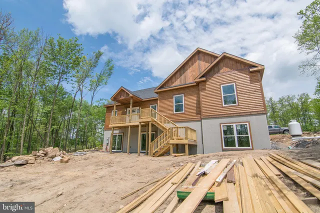 $600,000 | 166 Wisp Adventure Road, McHenry, MD 21541