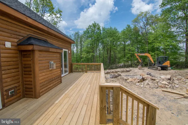 $600,000 | 166 Wisp Adventure Road, McHenry, MD 21541