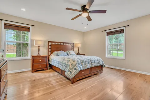 $350,000 | 125 Hickory Ridge Lane, Hartsville, TN 37074