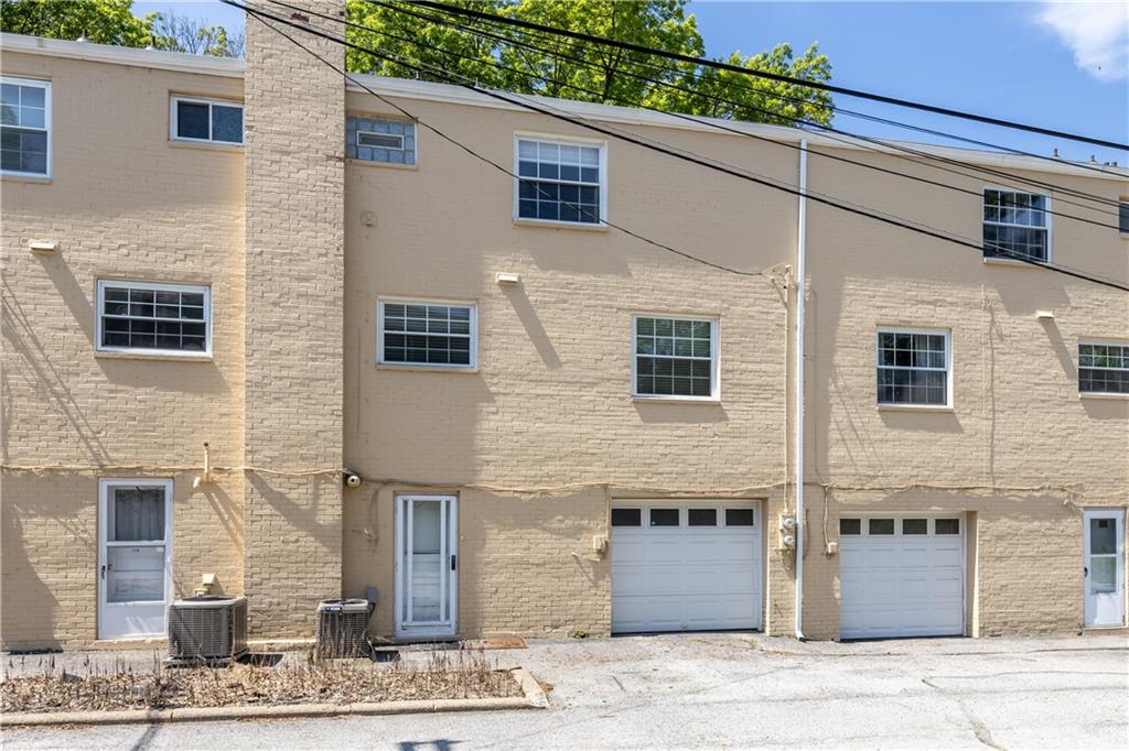 109 Raleigh Court Pittsburgh, PA 15237 - Photo 4 of 21 a building view with a outdoor space