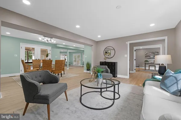 $1,050,000 | 10429 Headly Court, Fairfax, VA 22032