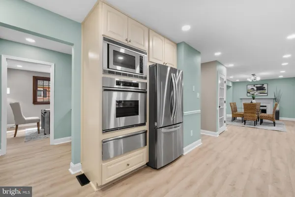$1,050,000 | 10429 Headly Court, Fairfax, VA 22032