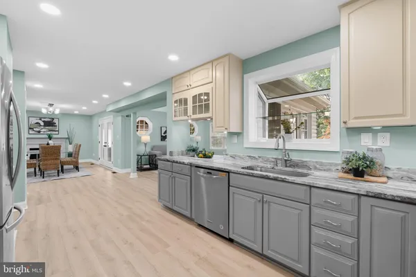$1,050,000 | 10429 Headly Court, Fairfax, VA 22032