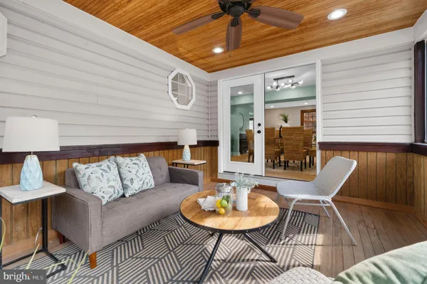 $1,050,000 | 10429 Headly Court, Fairfax, VA 22032