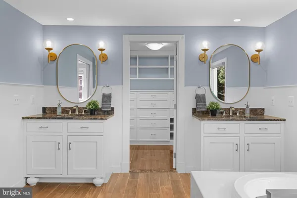 $1,050,000 | 10429 Headly Court, Fairfax, VA 22032