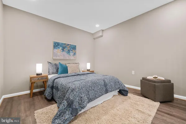 $1,050,000 | 10429 Headly Court, Fairfax, VA 22032