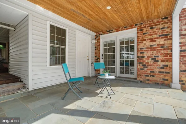 $1,050,000 | 10429 Headly Court, Fairfax, VA 22032