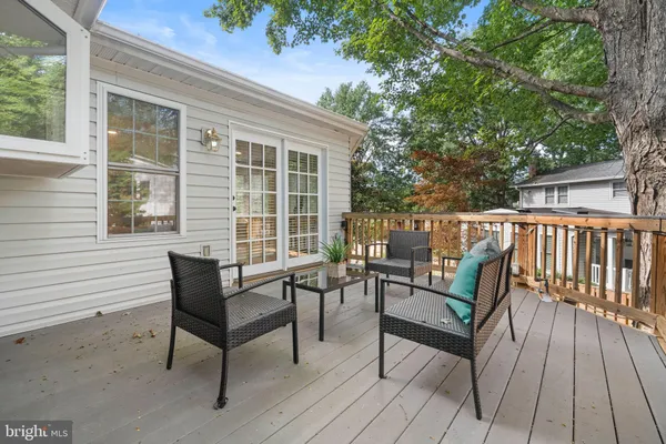 $1,050,000 | 10429 Headly Court, Fairfax, VA 22032