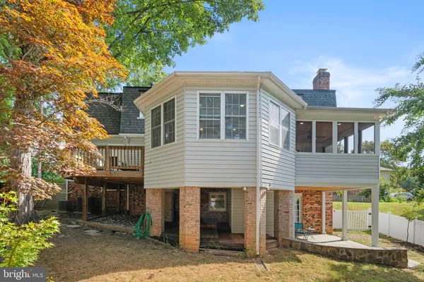 $1,050,000 | 10429 Headly Court, Fairfax, VA 22032