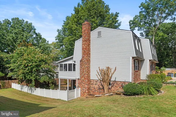 $1,050,000 | 10429 Headly Court, Fairfax, VA 22032