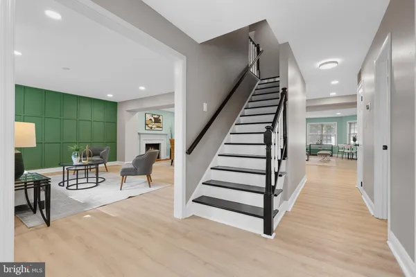 $1,050,000 | 10429 Headly Court, Fairfax, VA 22032