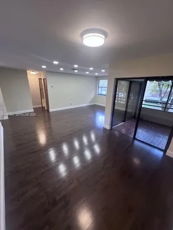 a view of livingroom