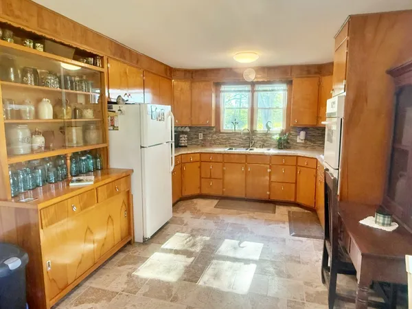 $239,900 | 7059 Midway Road, Golconda, IL 62938