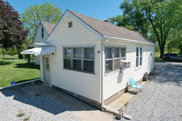 $239,900 | 7059 Midway Road, Golconda, IL 62938