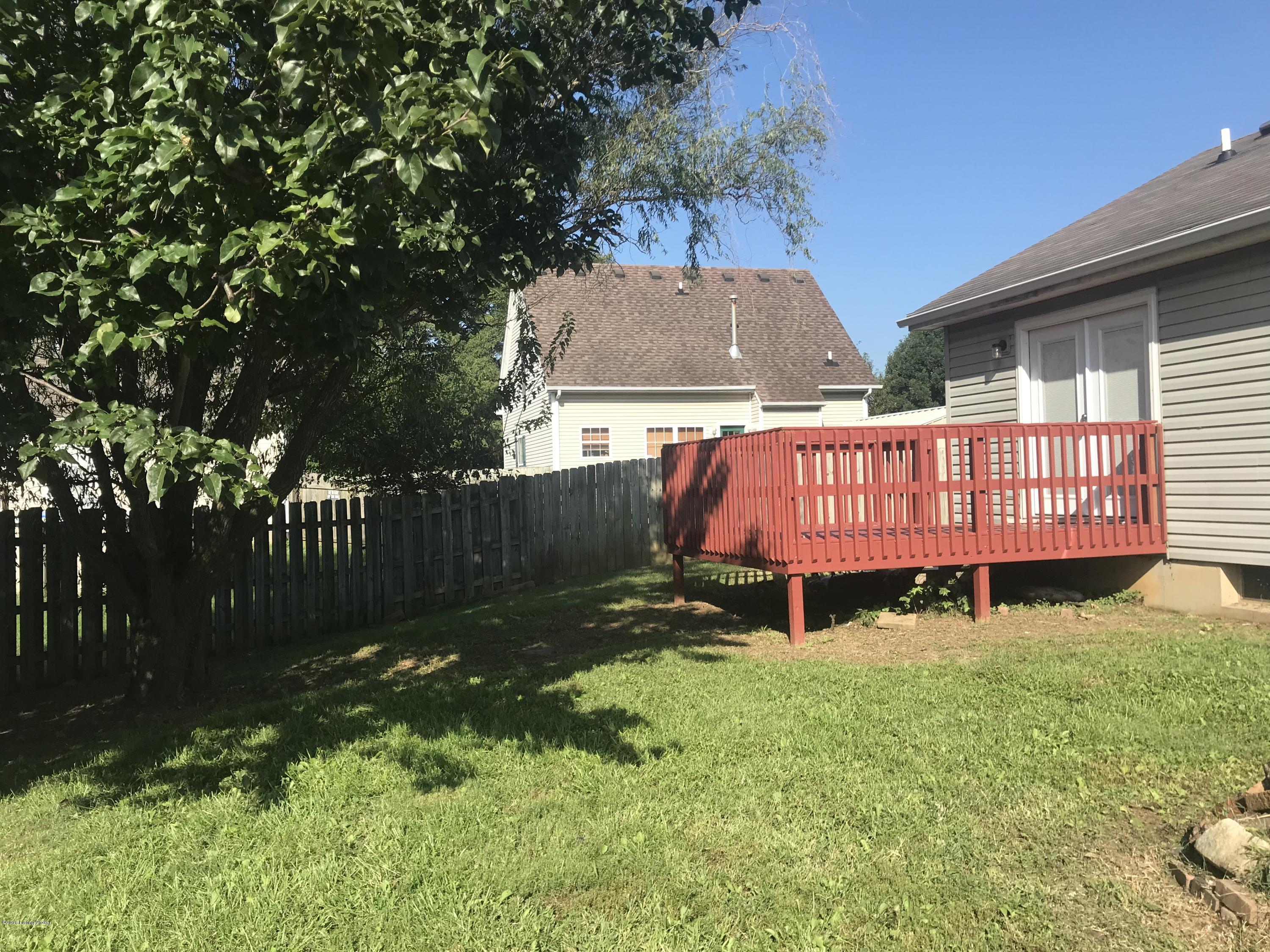 6616 Matthews Road Louisville, KY 40258 - Photo 21 of 30 D45CB749-A8E7-45EE-8981-2982042AC191