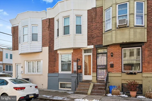$1,795 | 102 Daly Street, Philadelphia, PA 19148