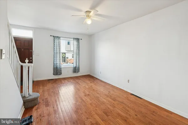 $1,695 | 102 Daly Street, Philadelphia, PA 19148