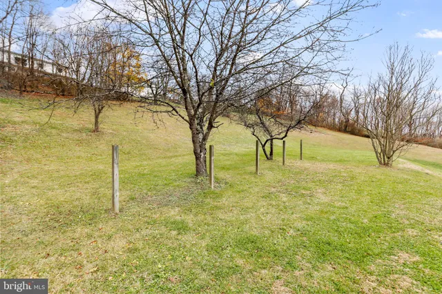 $154,900 | 208 Fulton Street, Hancock, MD 21750