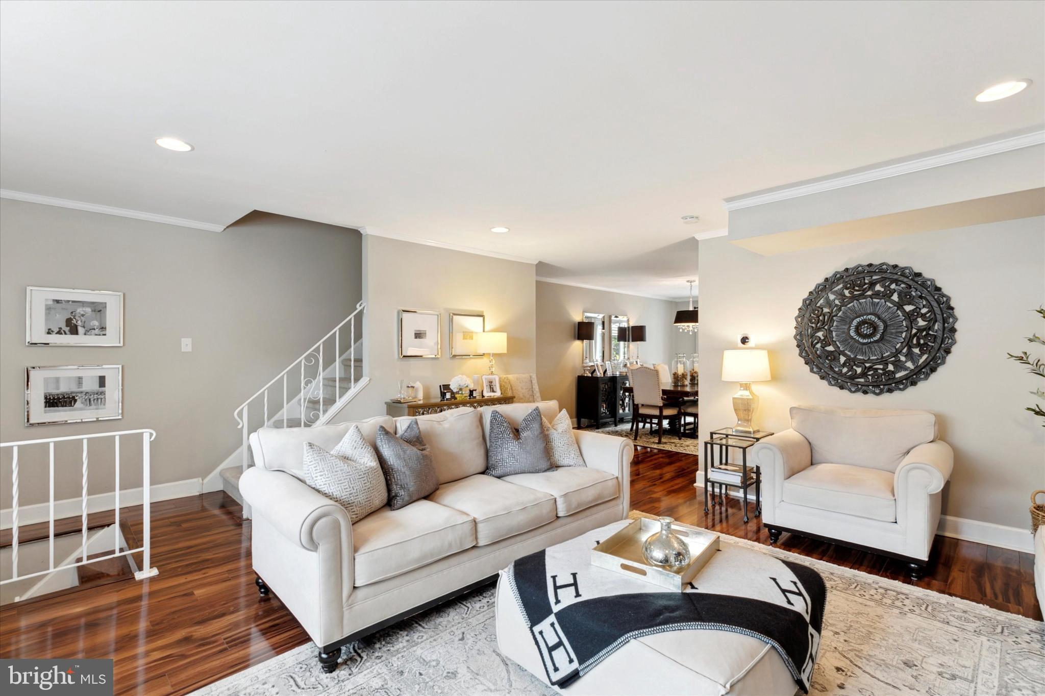 333 Liberty Lane Wayne, PA 19087 - Photo 12 of 25 Living Room