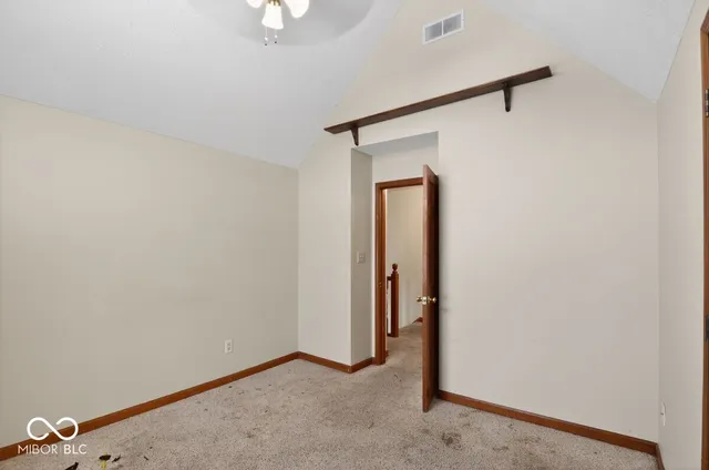 $325,000 | 902 St Andrews Drive, Avon, IN 46123