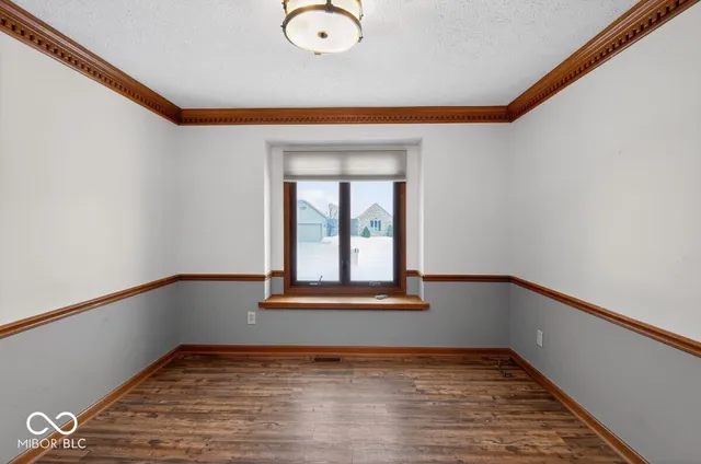 $325,000 | 902 St Andrews Drive, Avon, IN 46123