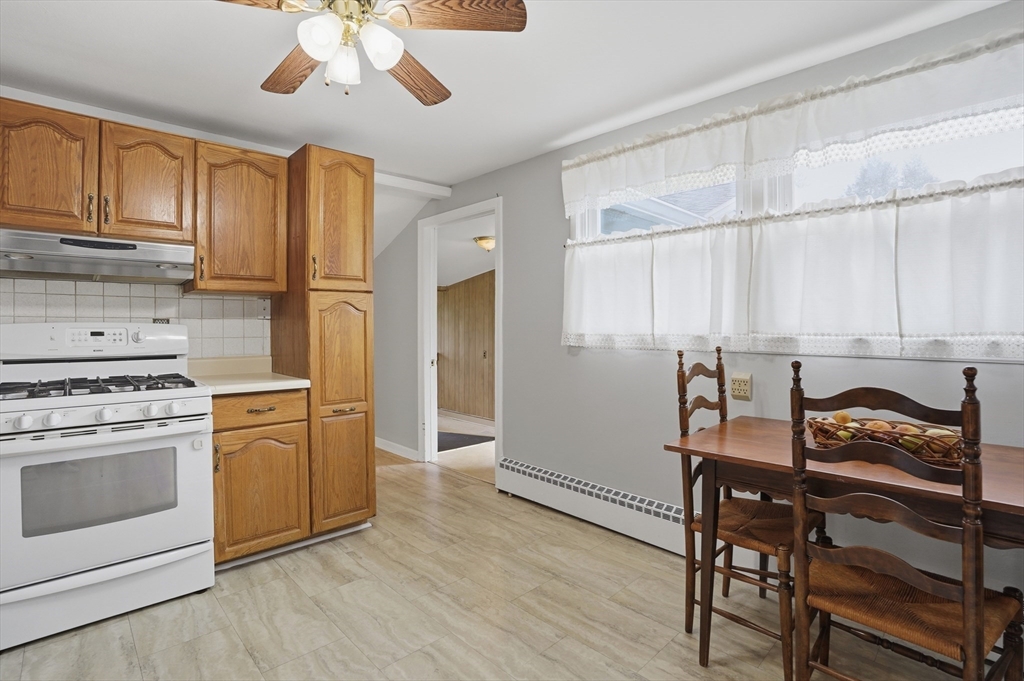 35 Burnham Road Lowell, MA 01852 - Photo 9 of 32